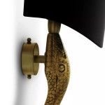 Serpentine wall lamp